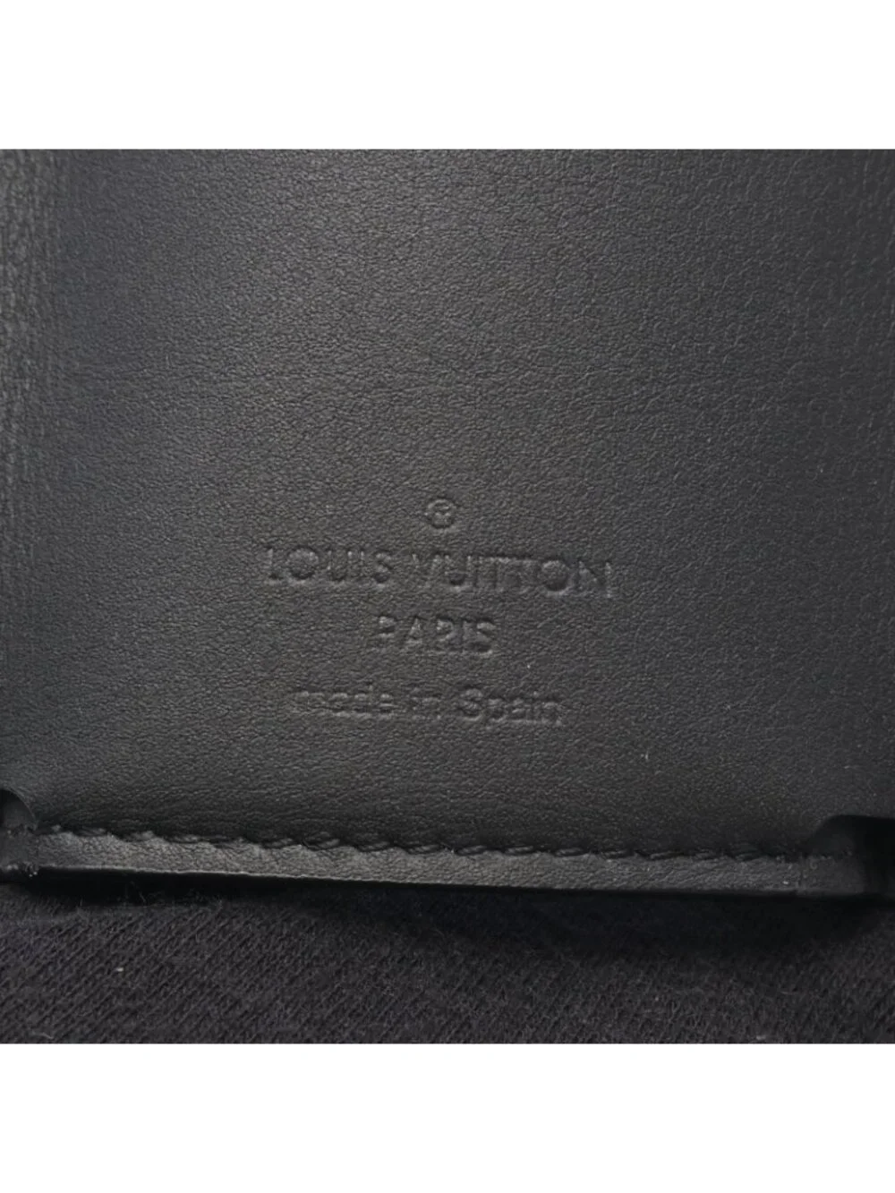 Louis Vuitton Trifold Wallet Discovery Compact Monogram Shadow Noir Leather